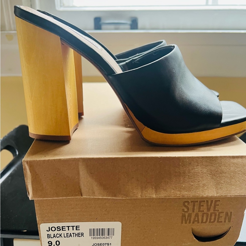 Steve Madden “Josette” in black leather, size 9, never worn, like new
